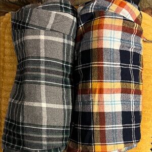St. John’s Bay set of 2 Plaid Flannel Men’s Pj pants-Gray and Multicolor